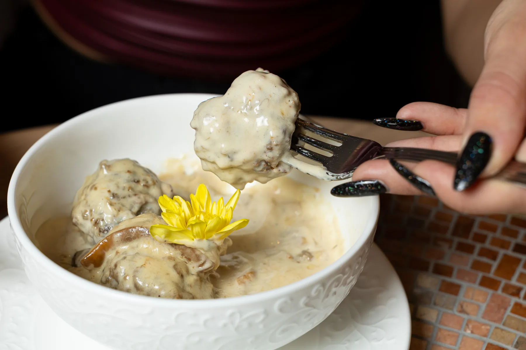 Polpette di manzo in salsa